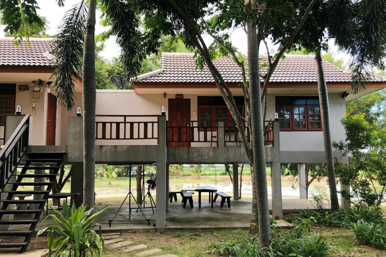 Resort Railumpoo Nakhon Sawan Zewnętrze zdjęcie