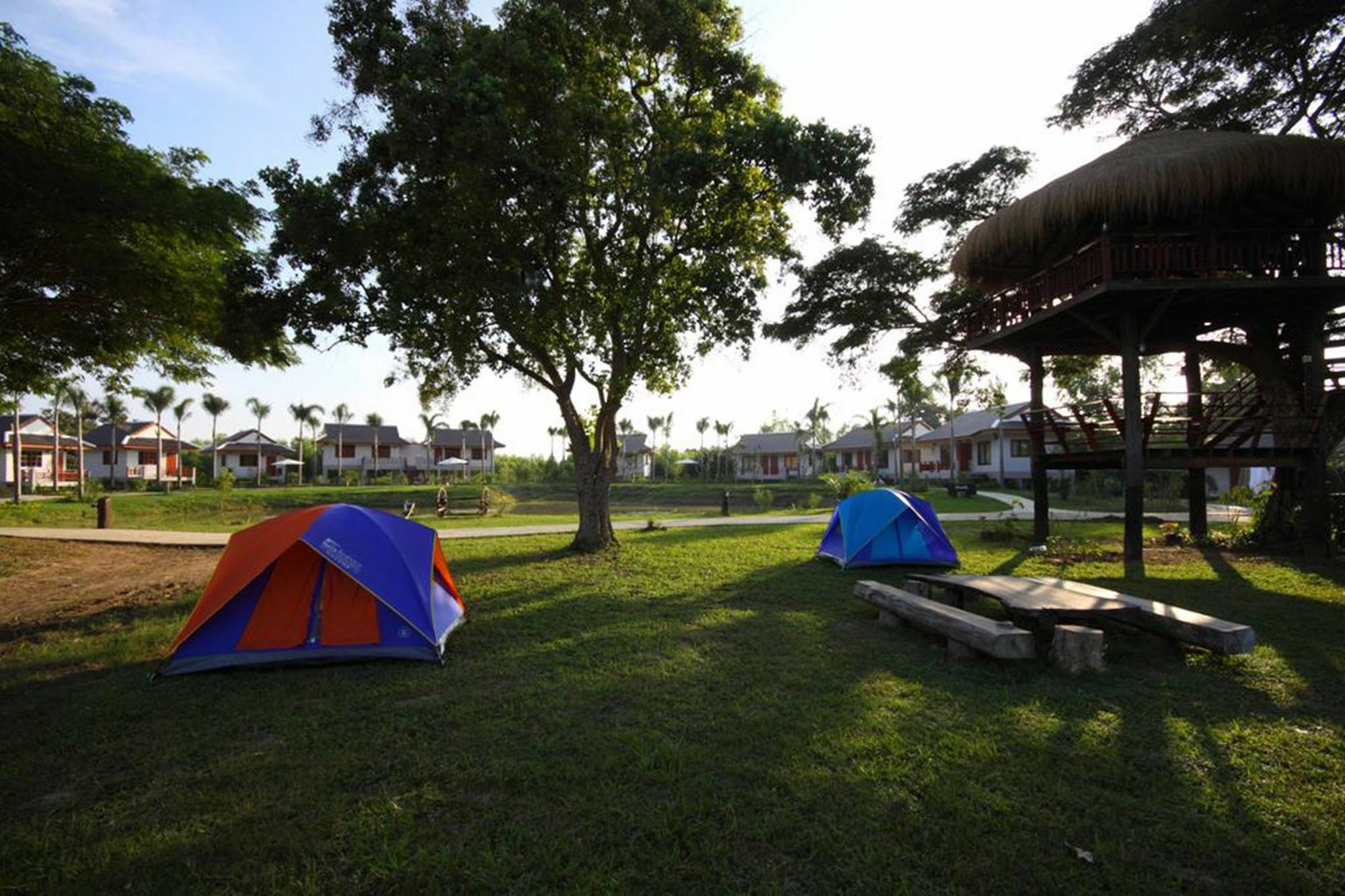 Resort Railumpoo Nakhon Sawan Zewnętrze zdjęcie