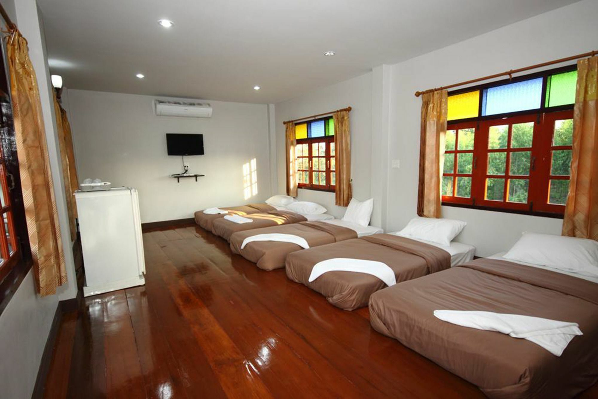 Resort Railumpoo Nakhon Sawan Zewnętrze zdjęcie